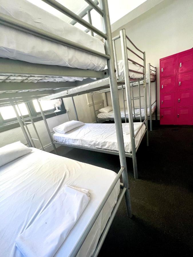 The Downing Hostel Sydney Exterior photo
