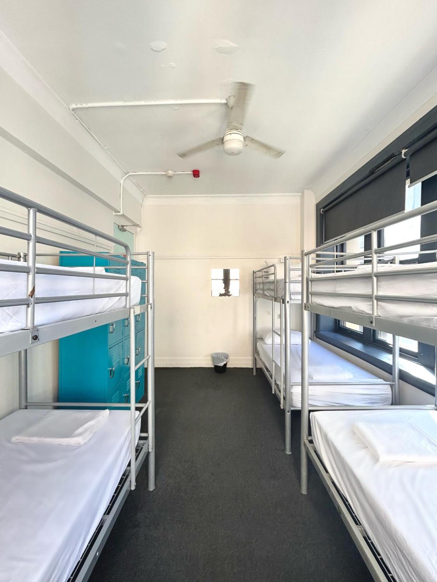 The Downing Hostel Sydney Exterior photo